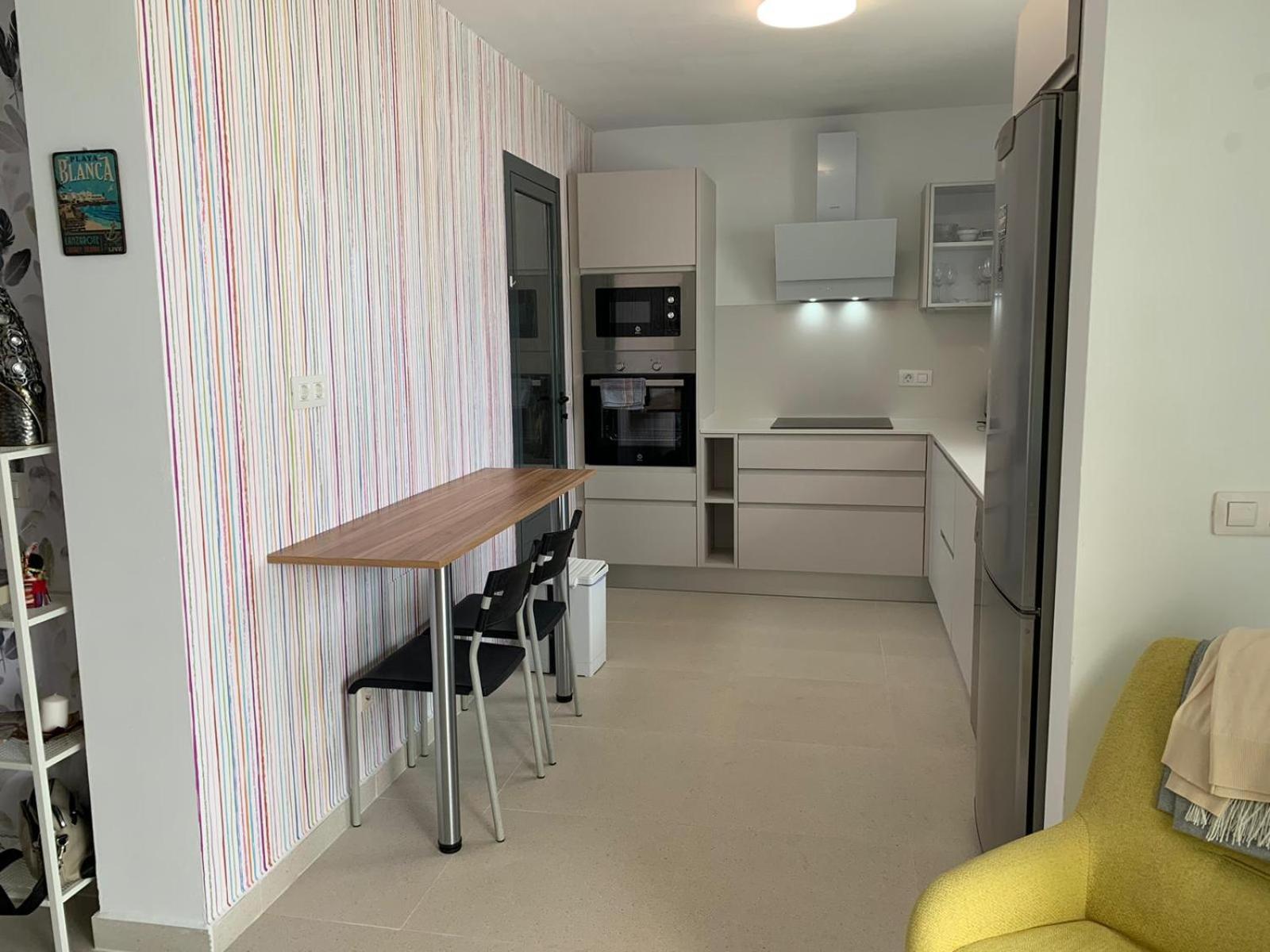 Varela Lo House